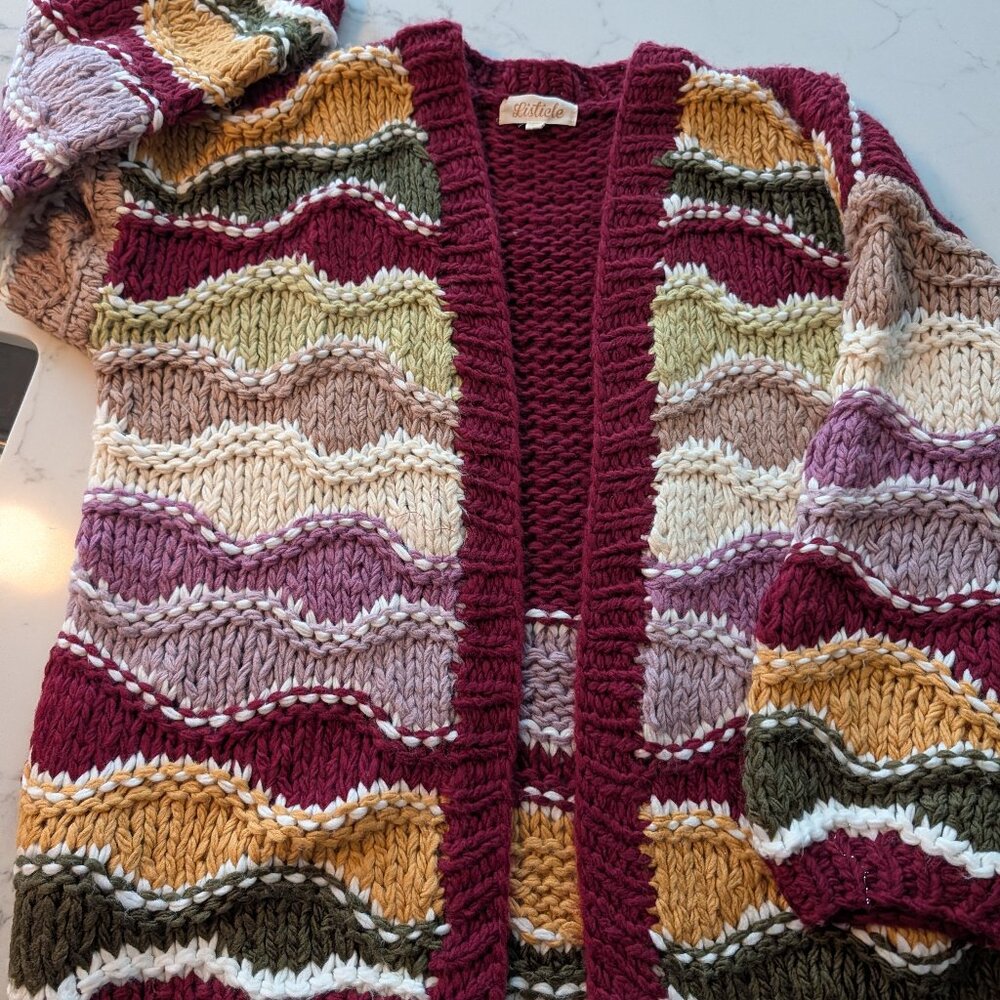 Listicle size M earth toned cardigan with pockets